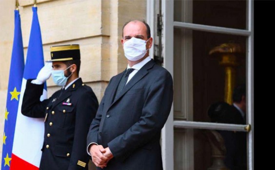 Les masques Cinabre à Matignon